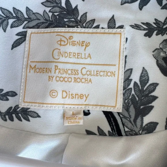 Disney Cinderella Modern Princess Collection by Coco Rocha Size L - Picture 9 of 11